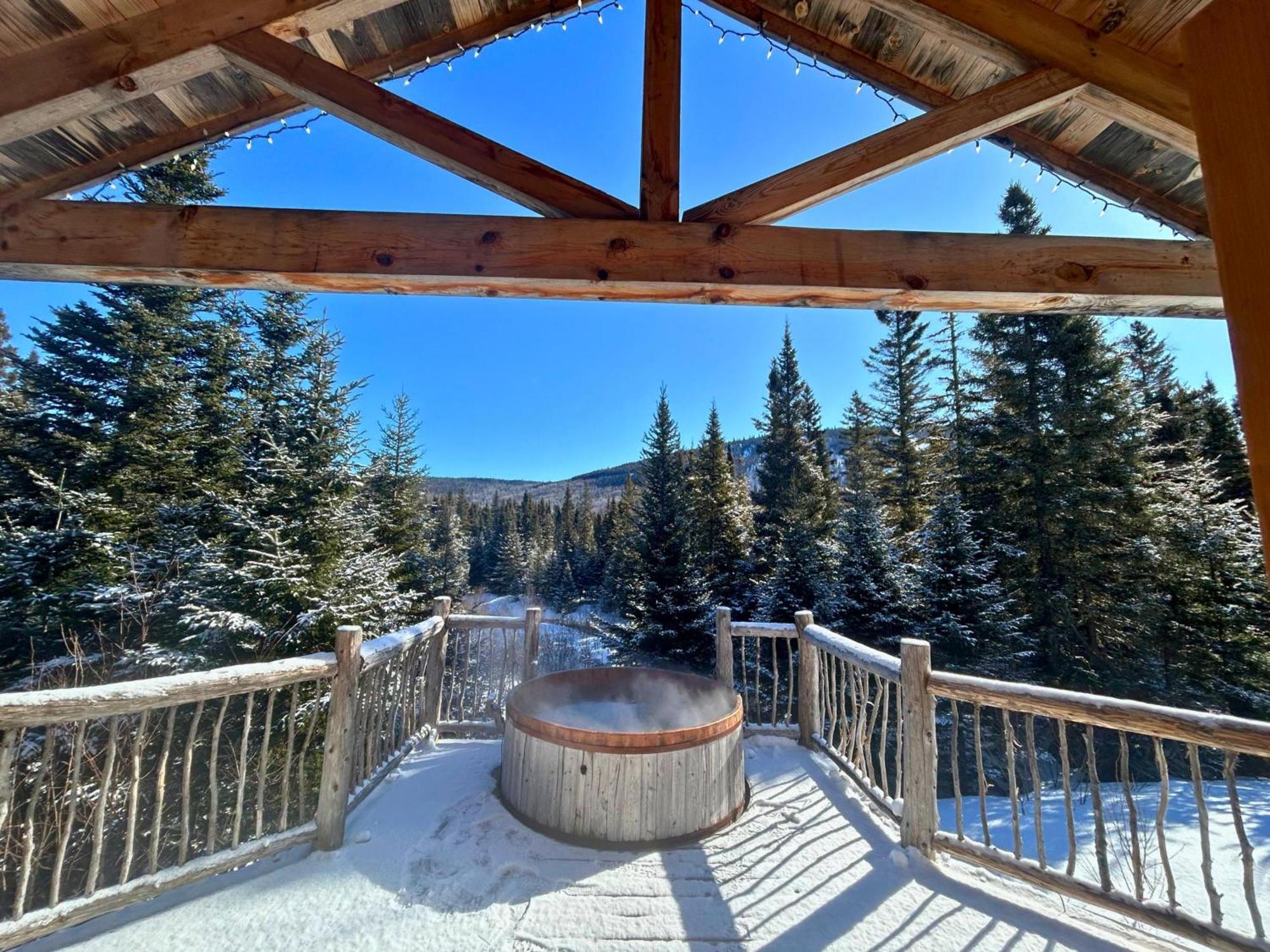 Les Chalets De Moh - Jacuzzi La Malbaie Exterior foto