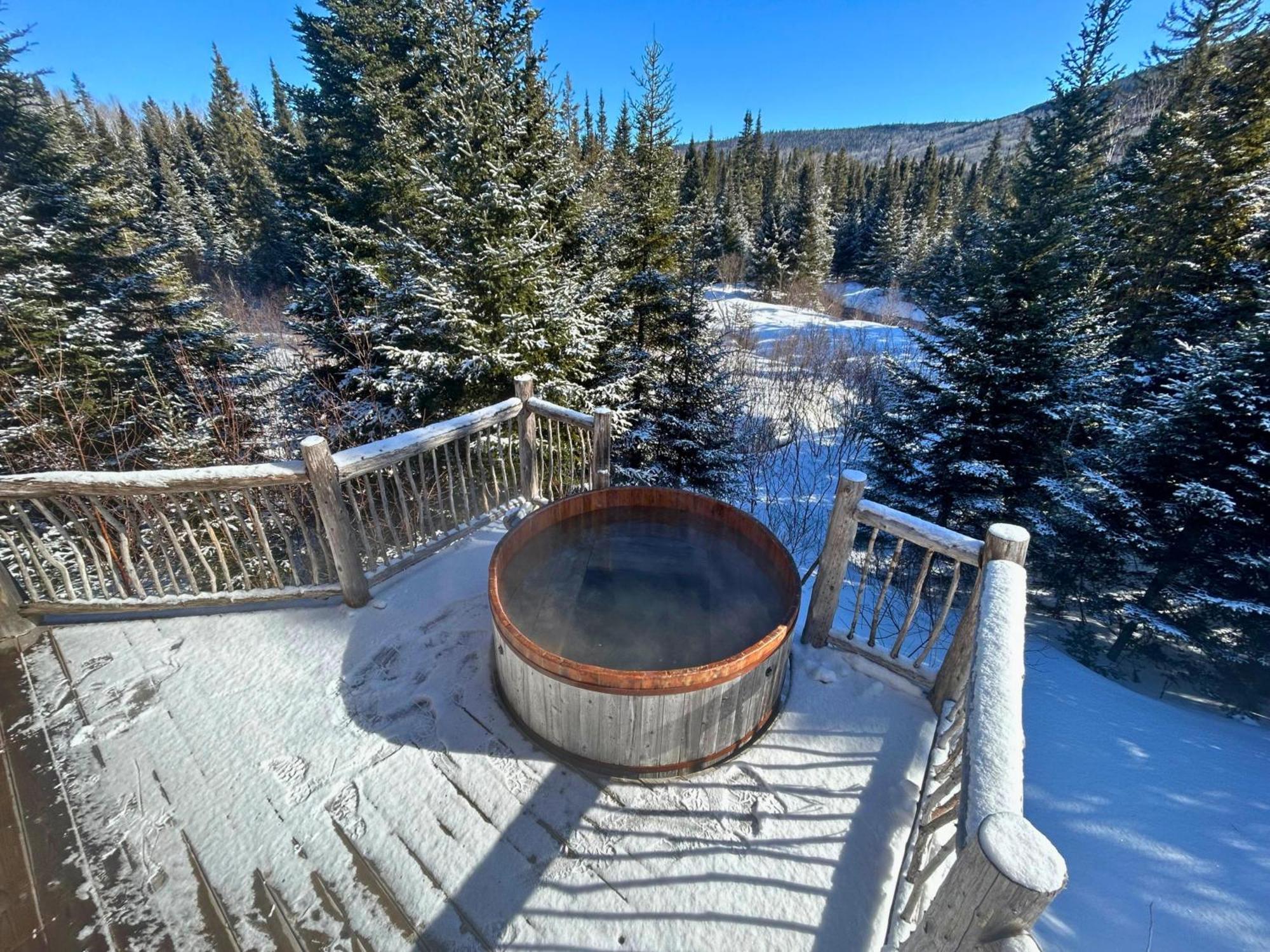 Les Chalets De Moh - Jacuzzi La Malbaie Exterior foto