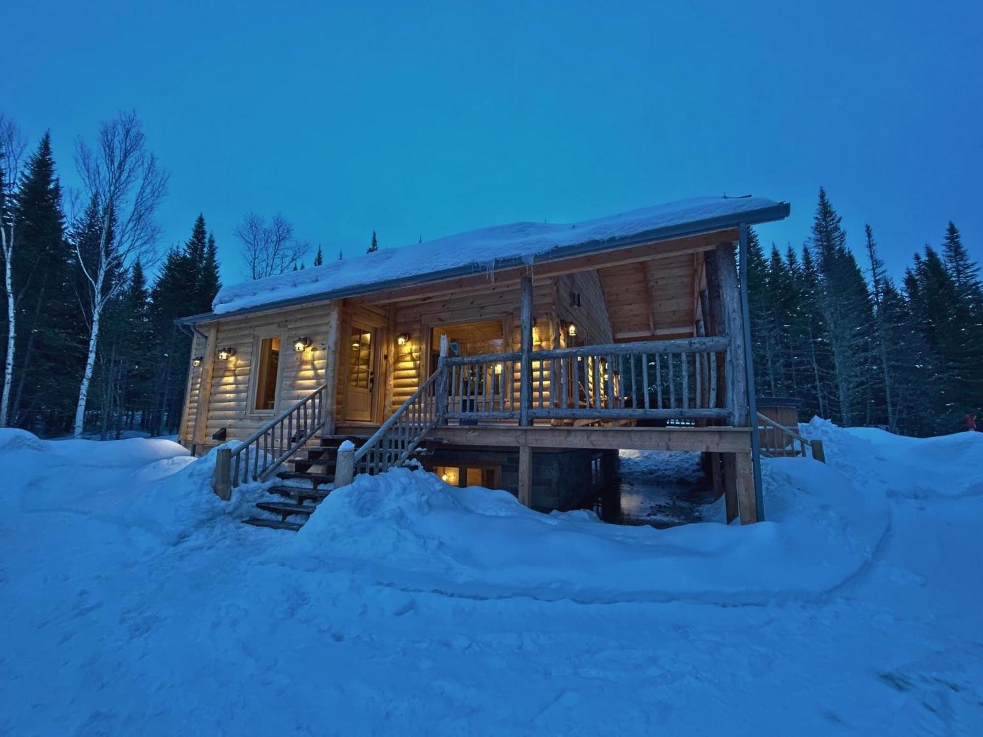 Les Chalets De Moh - Jacuzzi La Malbaie Exterior foto